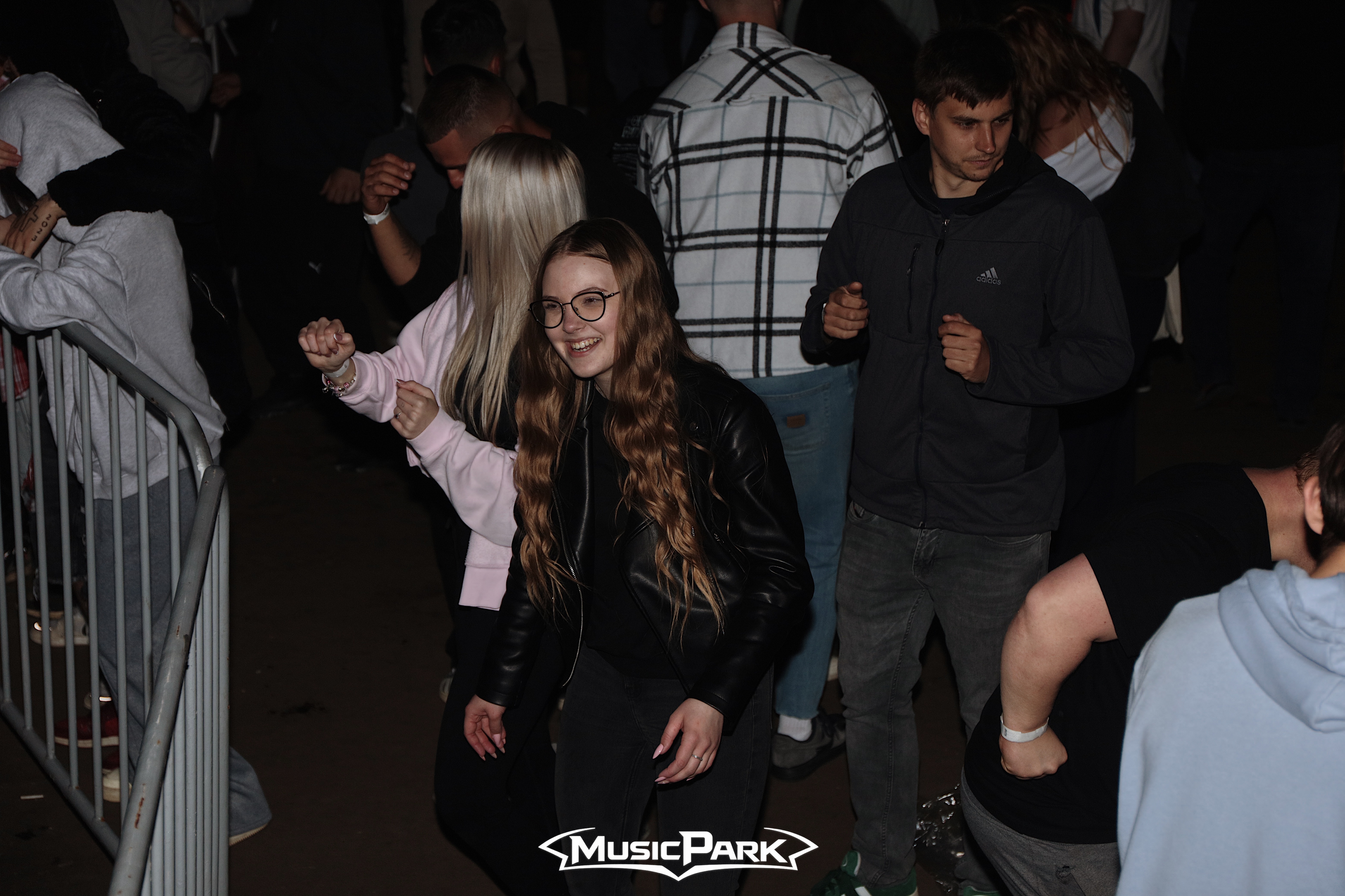 DJ EKG