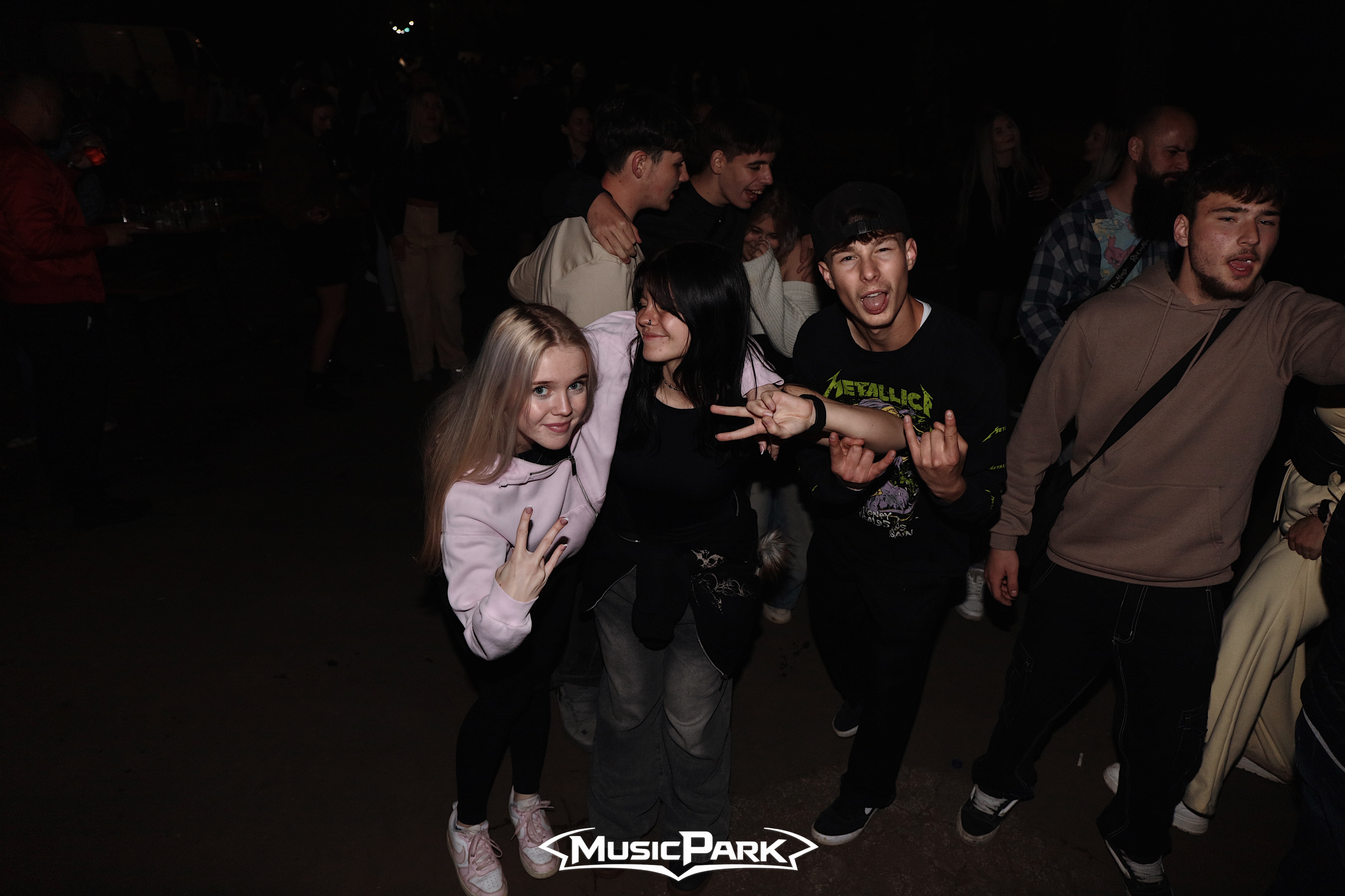 DJ EKG