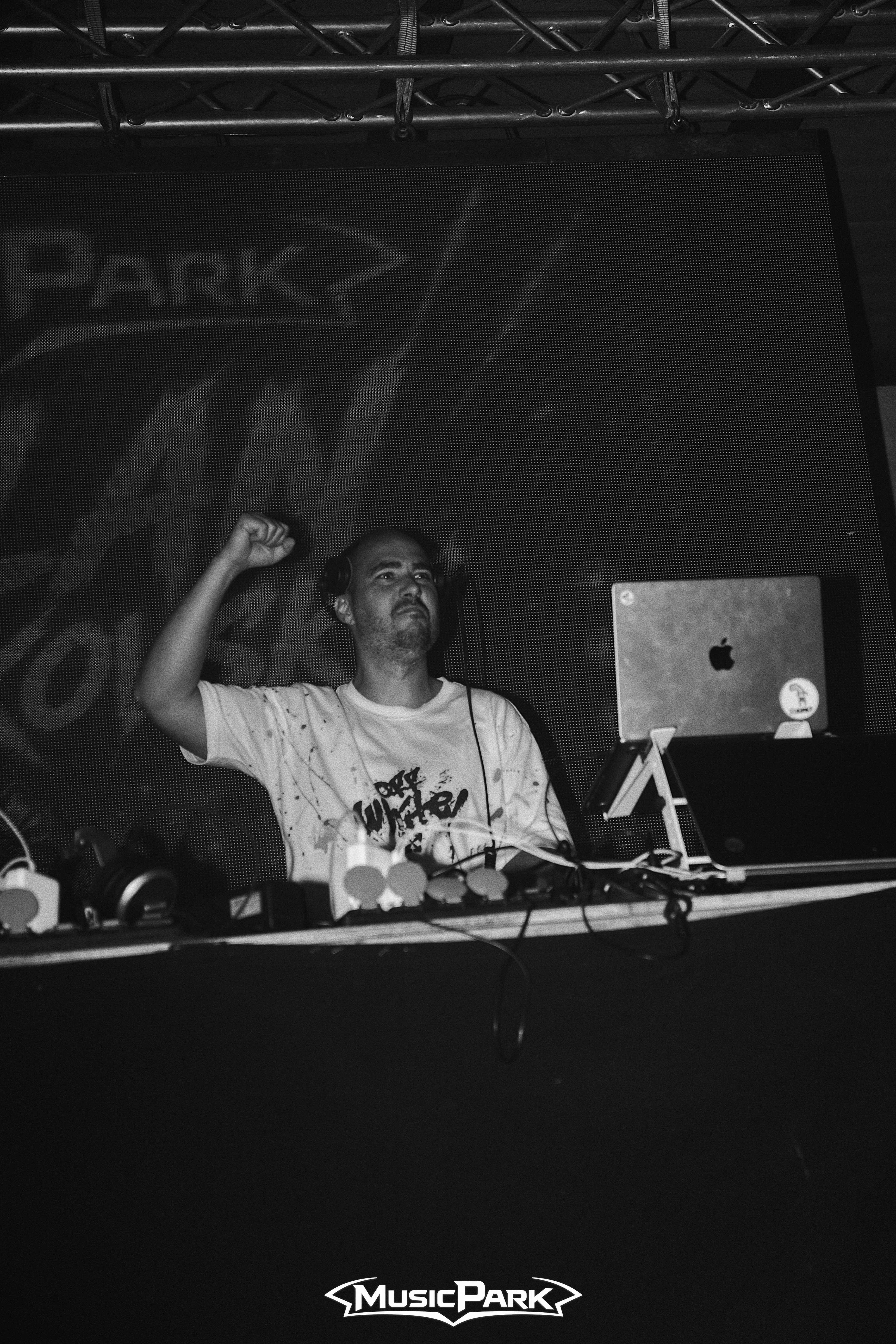 SEMAFOR PARTY - MILAN LIESKOVSKÝ