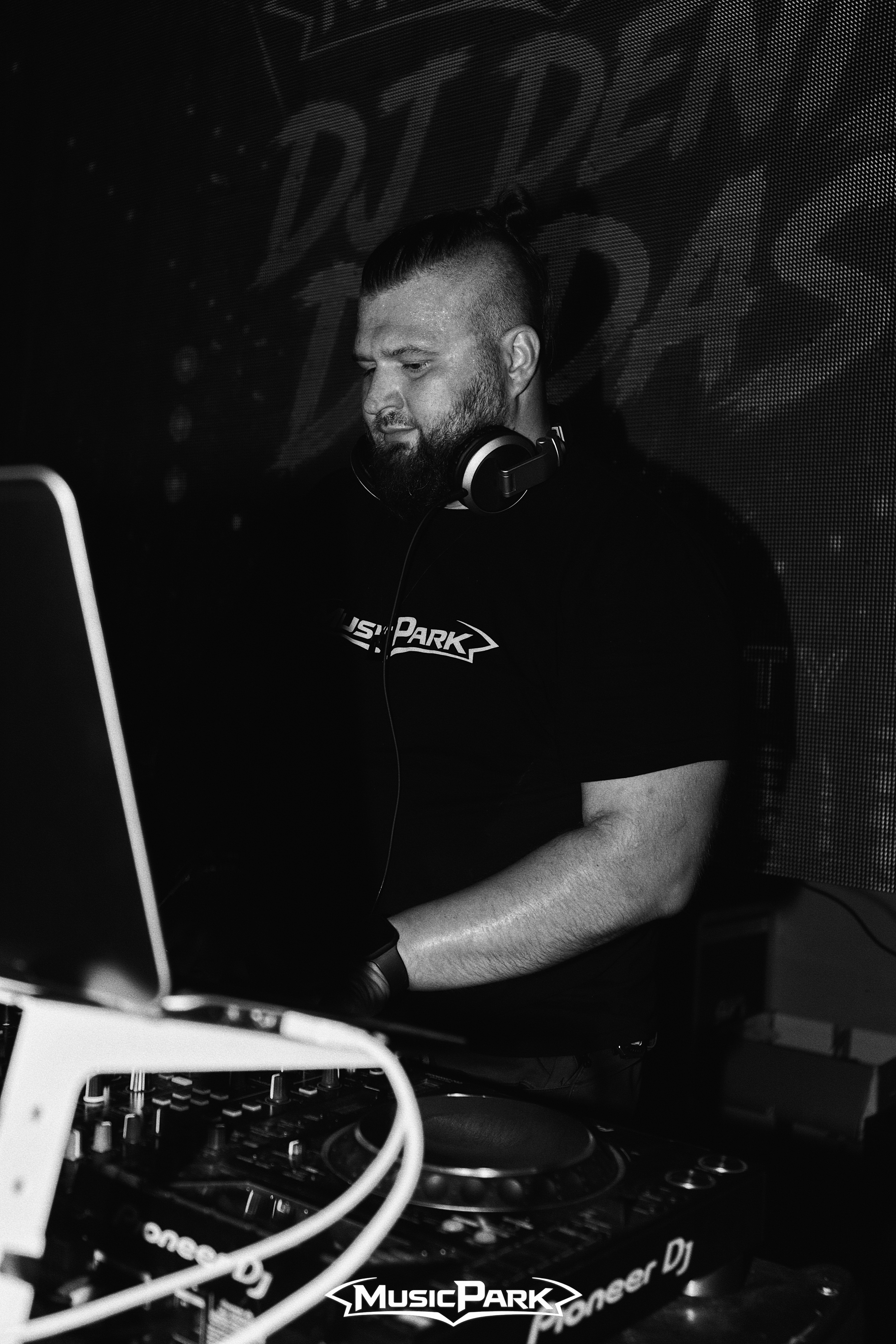SEMAFOR PARTY - MILAN LIESKOVSKÝ