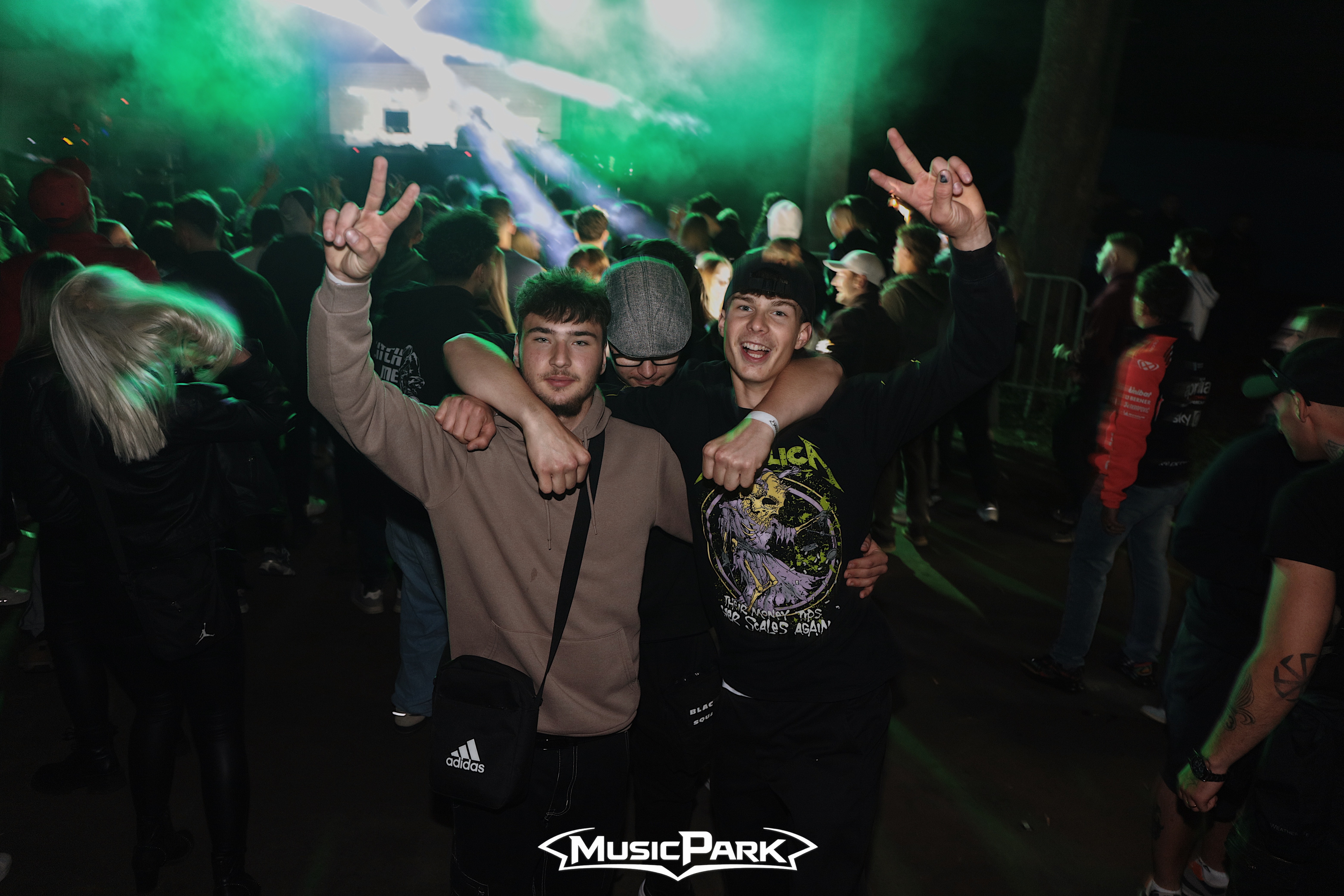 DJ EKG