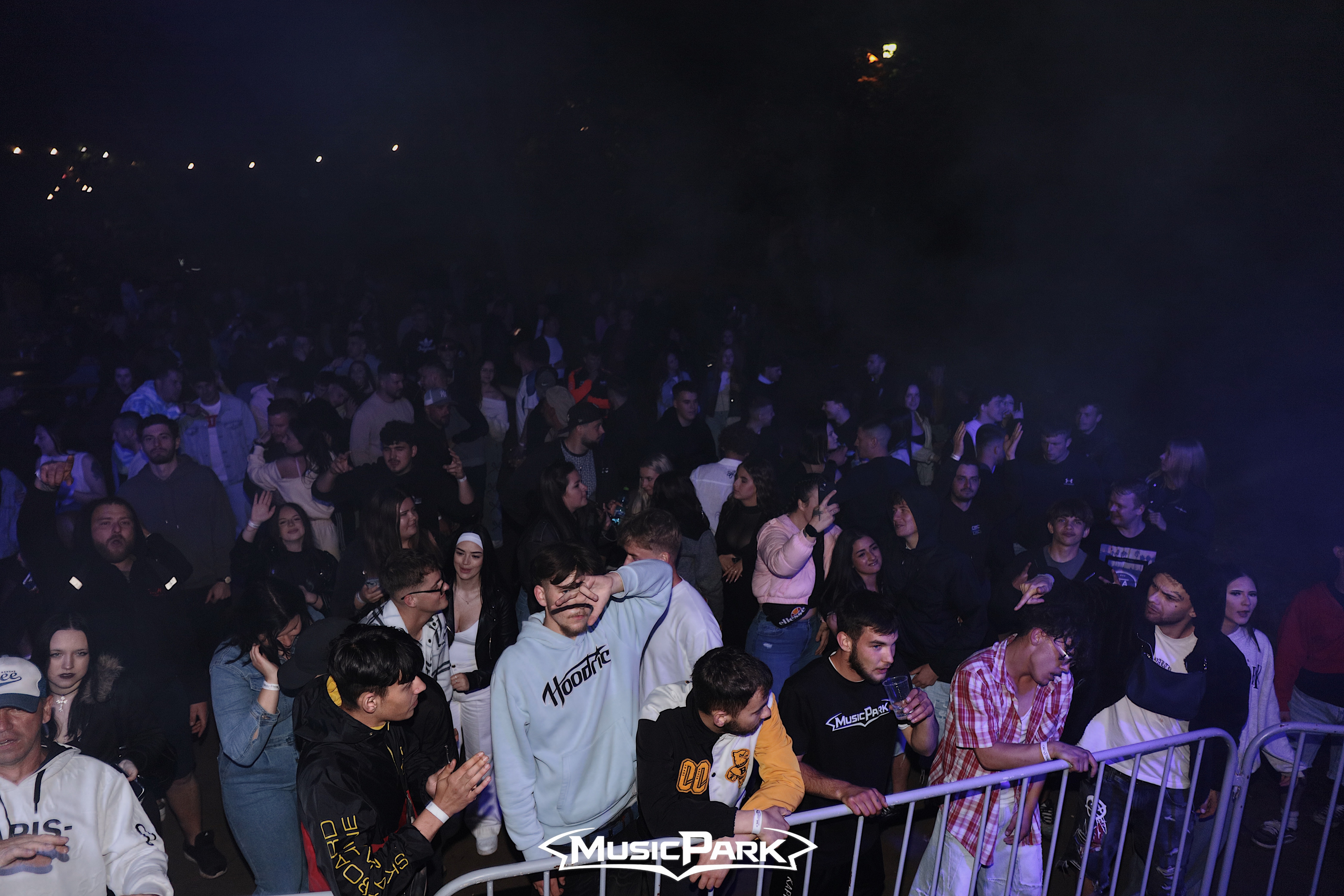 DJ EKG