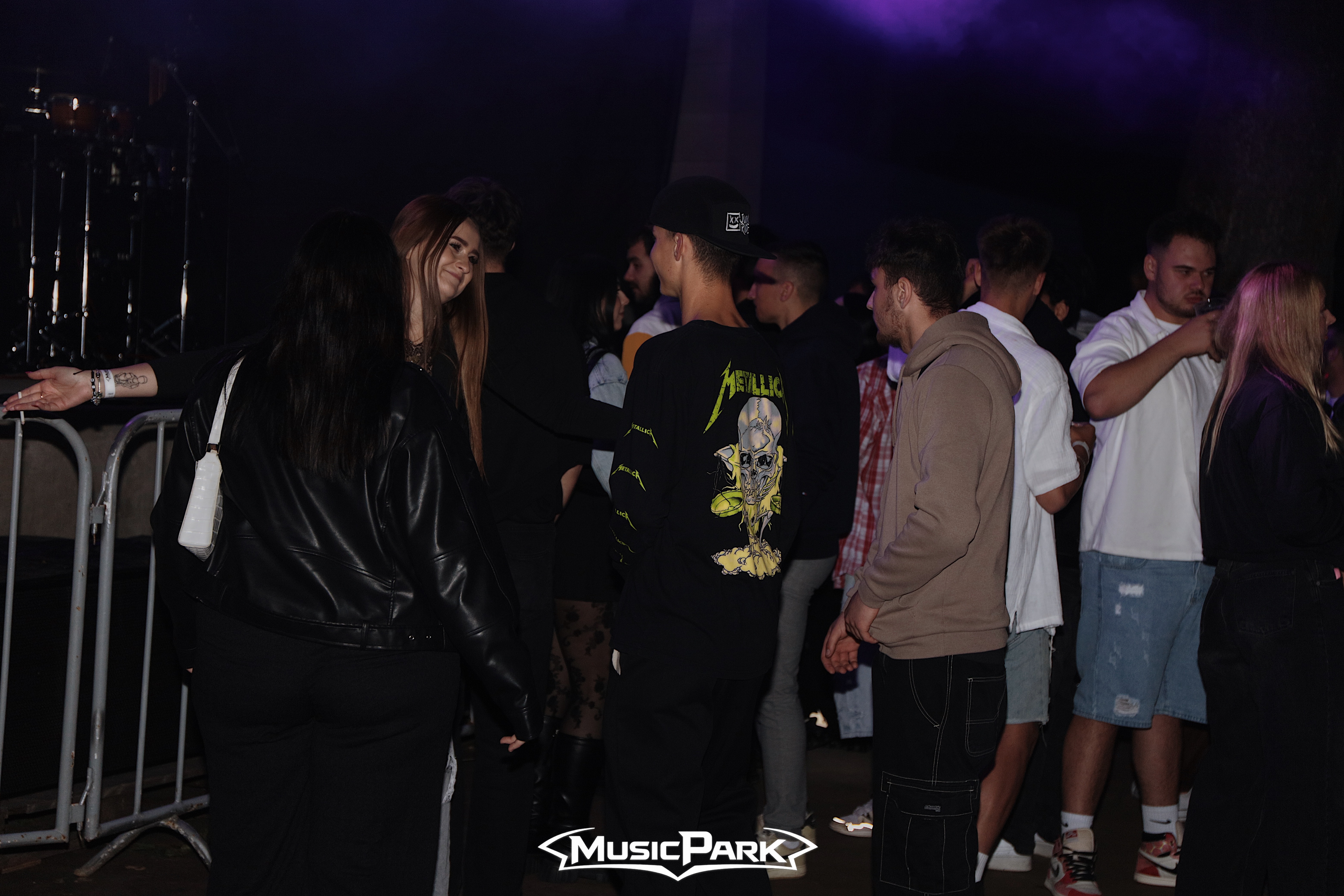 DJ EKG